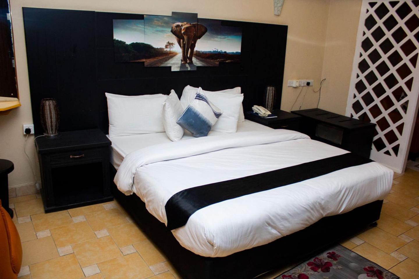 Hotel Kingdom Mwanza Exterior photo